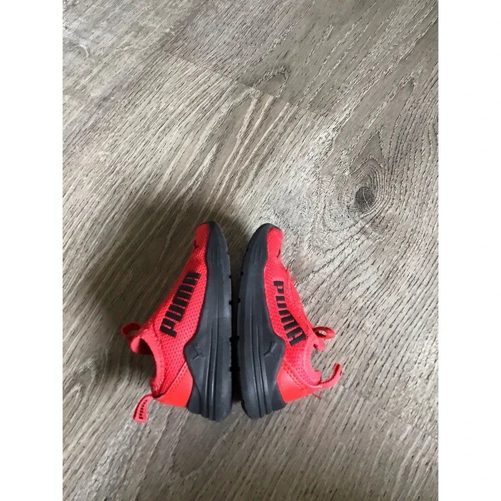 Puma Size 6C Red Slip On Toddler Boys Baby Shoes Wired Rapid Sneakers 386548-03